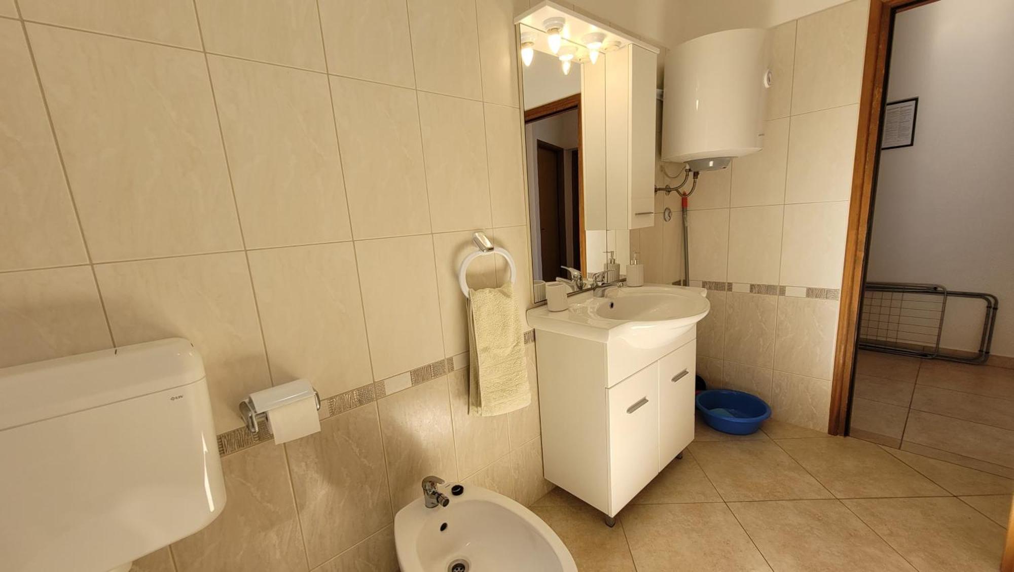 Apartments Adriana Omisalj Luaran gambar