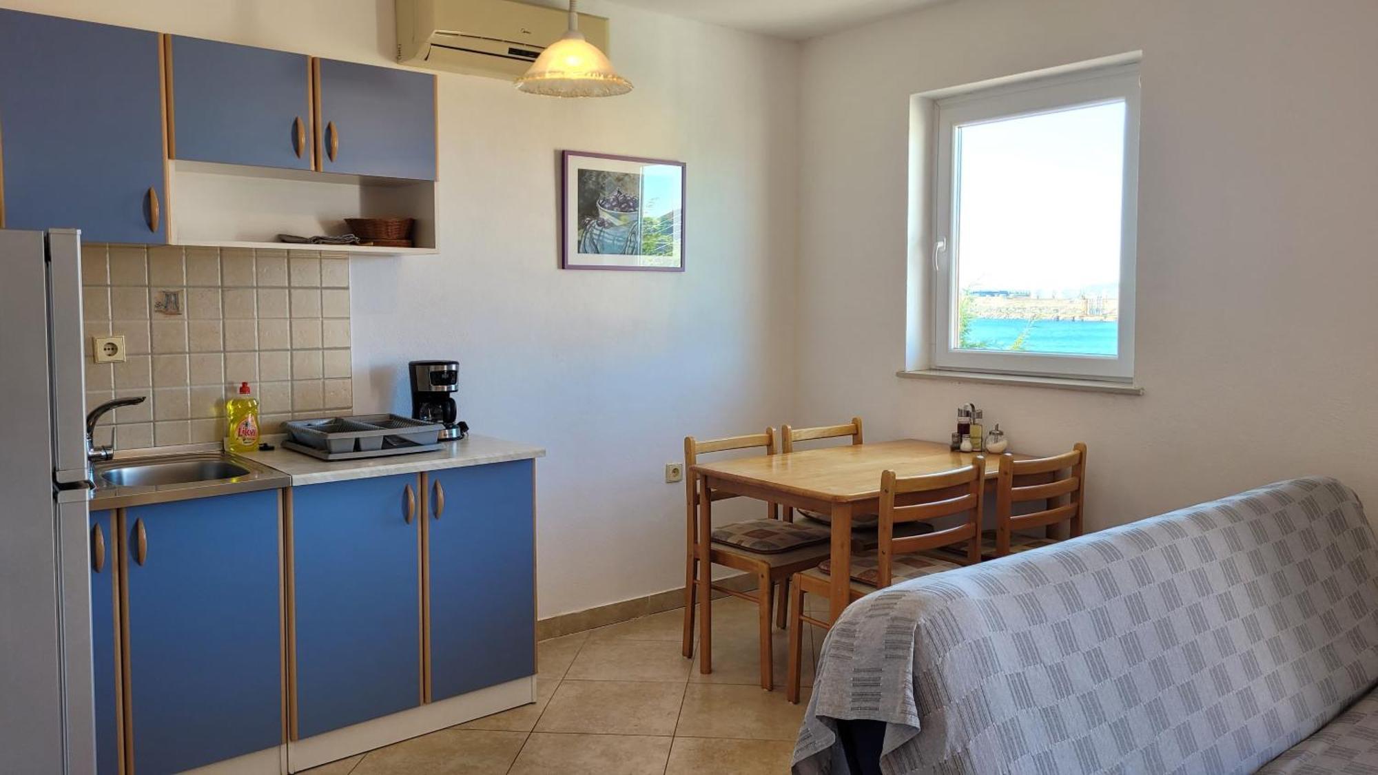 Apartments Adriana Omisalj Luaran gambar